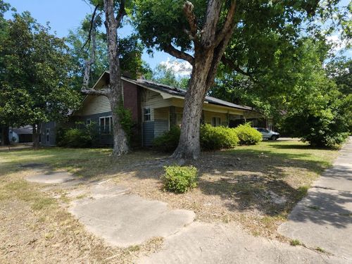 3501 S Cherry St, Pine Bluff, AR, 71603-6472 | Card Image