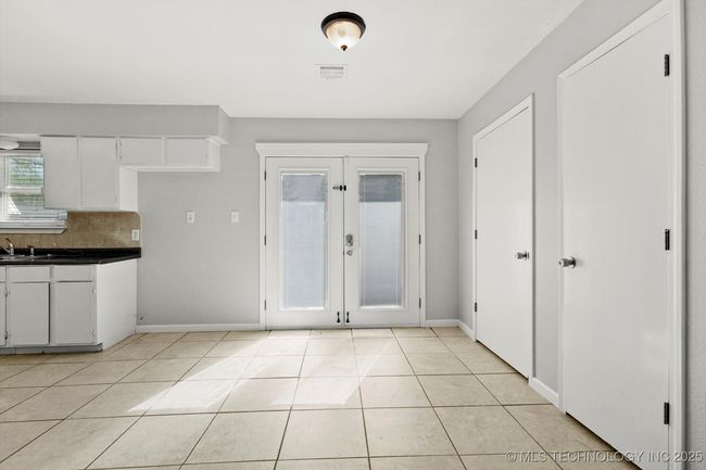 13803 S Hickory St, House other with 4 bedrooms, 1 bathrooms and null parking in Glenpool OK | Image 6