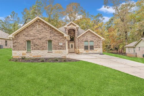 1613 River Oaks Drive, Huntsville, TX, 77340 | Card Image