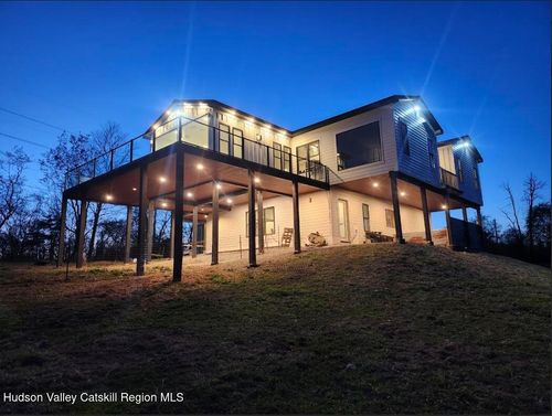 218 Ridge Rd, Schodack Landing, NY, 12156-1907 | Card Image