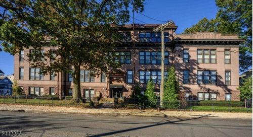 s105-1470 Campbell St, Rahway, NJ, 07065-3295 | Card Image