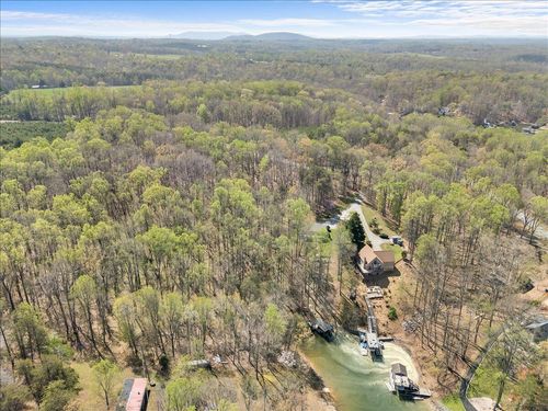 290 Dodee Ln, Union Hall, VA, 24176-2218 | Card Image