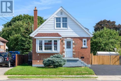 lower-387 Upper Gage Avenue, Hamilton (Raleigh), ON, L8K4X9 | Card Image
