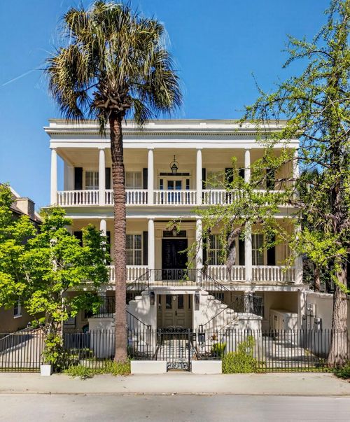 36 Society St, Charleston, SC, 29401-1626 | Card Image
