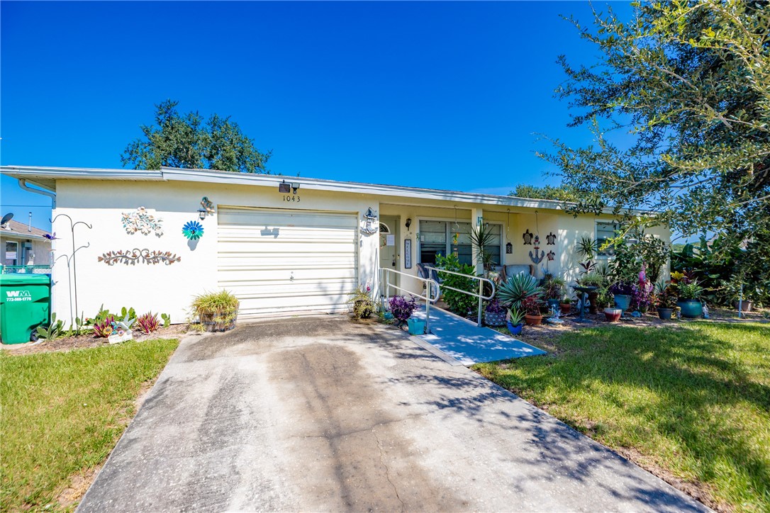Residential in Sebastian