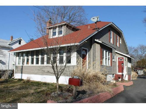 fl-2nd-1698 Pennington Rd, Ewing, NJ, 08618-1315 | Card Image