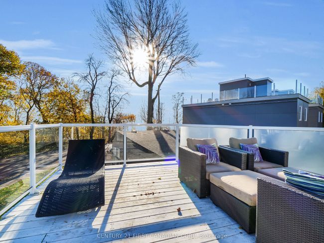 379 Front St, House other with 3 bedrooms, 4 bathrooms and 3 parking in Port Stanley ON | Image 24