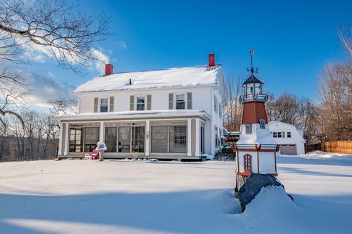 11 Alton Street, Milo, ME, 04463 | Card Image