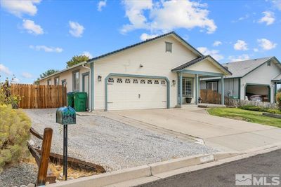 570 Blue Skies Drive, House other with 3 bedrooms, 2 bathrooms and null parking in Sparks NV | Image 2