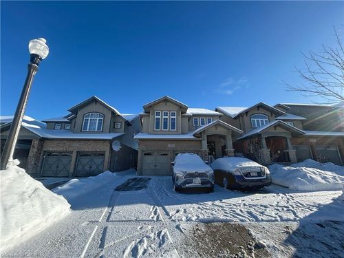 lower-921 Audrey Pl, Kitchener, ON, N2E0B9 | Card Image