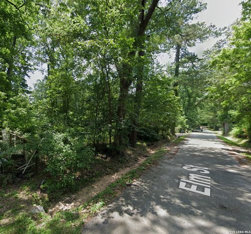 50 Elm St, Huffman, TX, 77336-3403 | Card Image