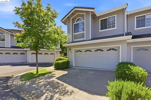 105 Heritage Park Dr, Danville, CA, 94506-1129 | Card Image