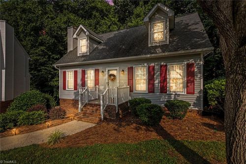 103 Edgedale Ct, Kernersville, NC, 27284-3329 | Card Image