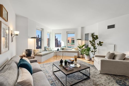 unit-73-492 Beacon St, Boston, MA, 02115-1019 | Card Image