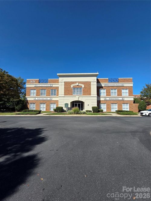 3121 Springbank Ln, Charlotte, NC, 28226-3346 | Card Image