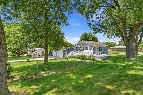 61 29th Ave, Cedar Rapids, IA, 52404-4553 | Card Image