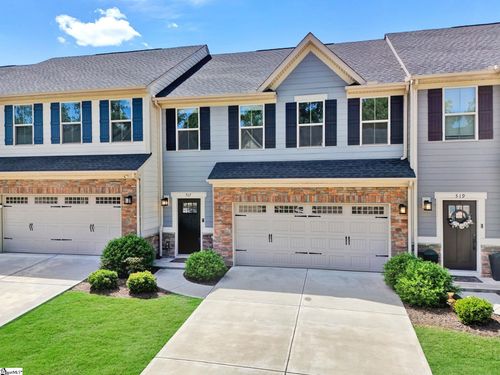 517 Martin Creek Dr, Simpsonville, SC, 29680-7465 | Card Image