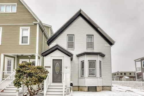 45 Read St, Winthrop, MA, 02152-2739 | Card Image
