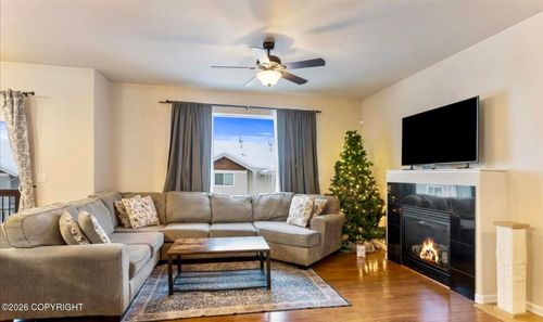 51-12285 Vista Ridge Loop, Eagle River, AK, 99577-7047 | Card Image