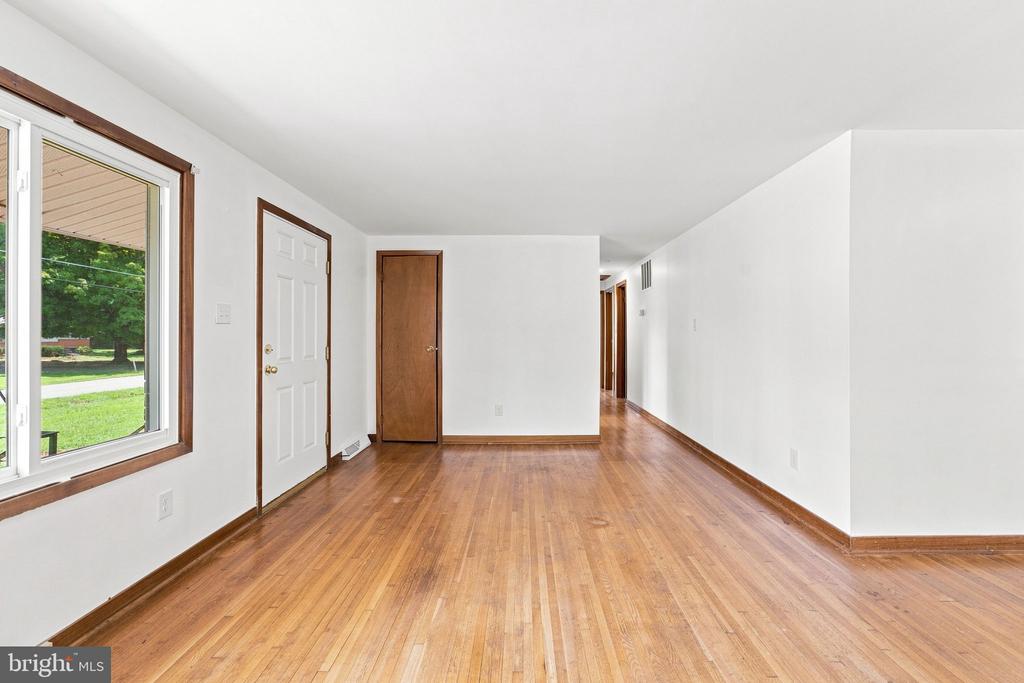 Residential in MARSHALL 5