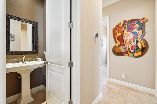 Powder Room | Image 44