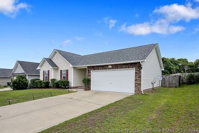 2211 Puffin Place, House other with 3 bedrooms, 2 bathrooms and null parking in Fayetteville NC | Image 2