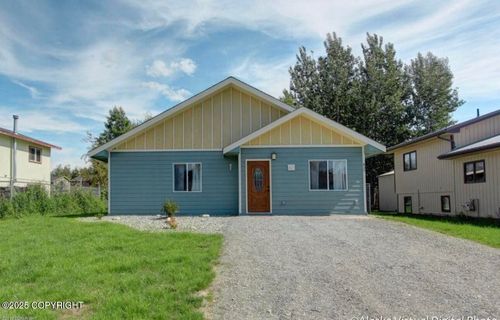 435 N Chugach St, Palmer, AK, 99645-6219 | Card Image