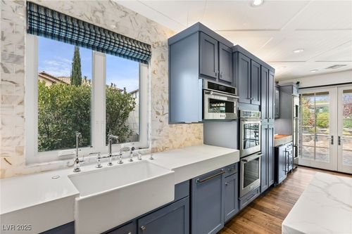 11578 Suburban Rd, Las Vegas, NV, 89135-1330 | Card Image