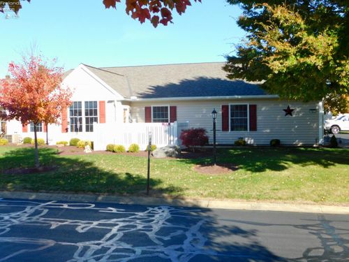 19 Deer Track Trl, Norwalk, OH, 44857-2819 | Card Image