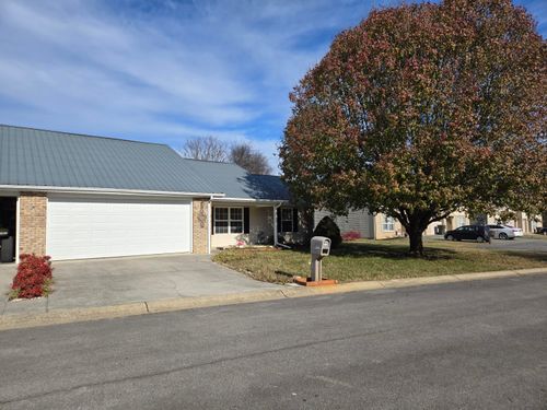 254 Dumplin Ln, Kodak, TN, 37764-1975 | Card Image