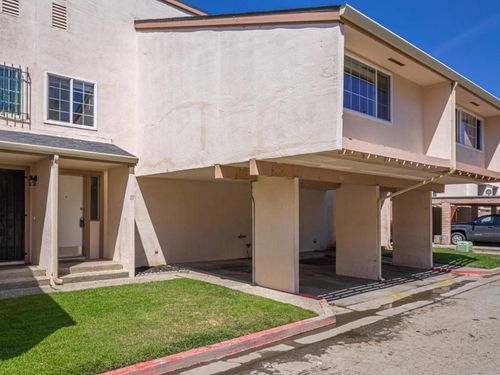 unit-111-914 Acosta Plz, Salinas, CA, 93905-1377 | Card Image