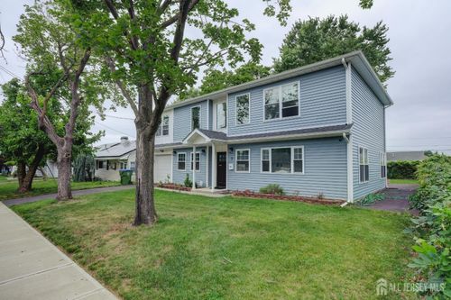 7 Windsor Rd, Edison, NJ, 08817-4016 | Card Image