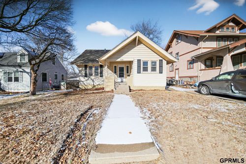4168 Wakeley Street, Omaha, NE, 68131 | Card Image