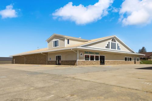 808 S Main Street, Monona, IA, 52159 | Card Image