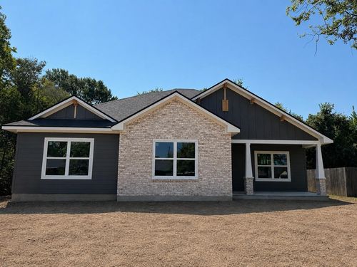 2121 Manning Way, Bryan, TX, 77803-7418 | Card Image