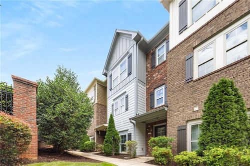 3084 Turman Cir, Decatur, GA, 30033-3259 | Card Image