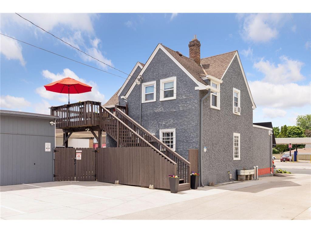 Commercial Lease in Minneapolis 5