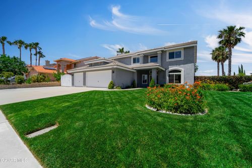 7305 Dana Dr, Palmdale, CA, 93551-4716 | Card Image