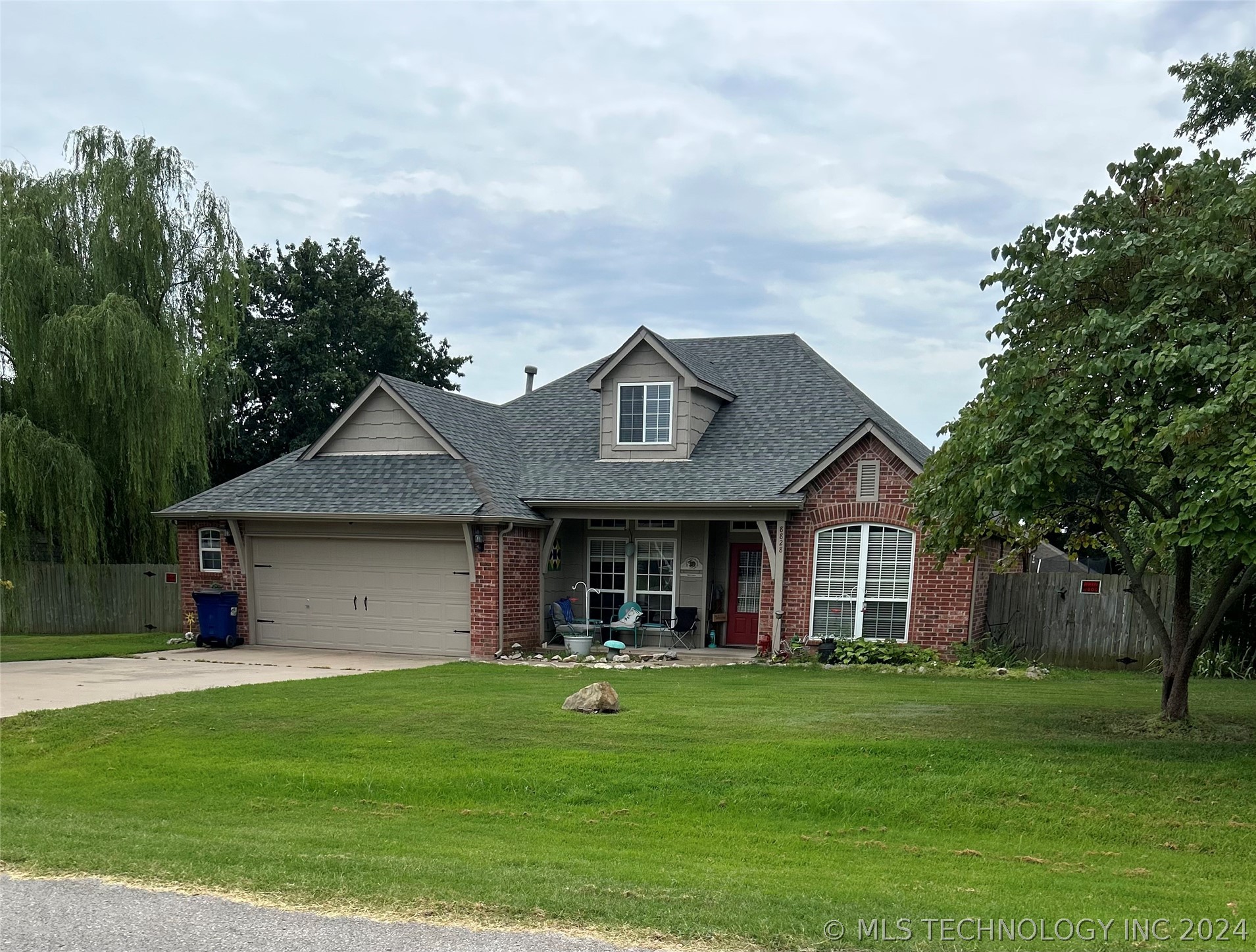 104th Pl, Owasso, OK 74055
