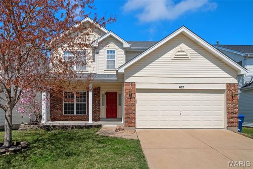 637 Brook Meadow Dr, Ballwin, MO, 63021-3708 | Card Image