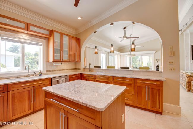 531 Seminole Dr, House other with 4 bedrooms, 3 bathrooms and null parking in Cudjoe Key FL | Image 19