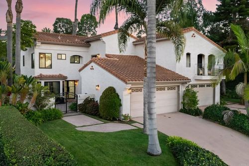 6844 Urubu St, Carlsbad, CA, 92009-5942 | Card Image