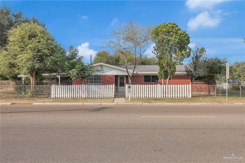 415 E 1st St, Mission, TX, 78572-5407 | Card Image