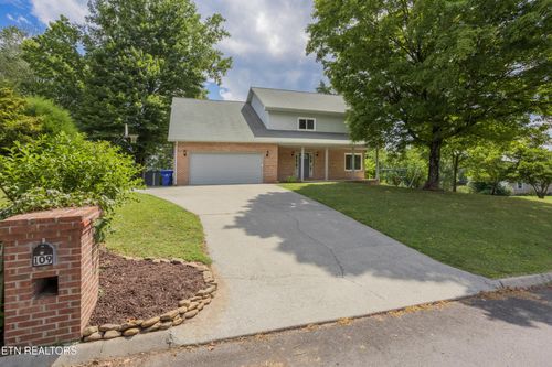109 W Melbourne Rd, Oak Ridge, TN, 37830-8219 | Card Image