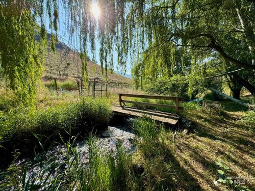 384 N Race Creek Rd, Riggins, ID, 83549-0059 | Card Image