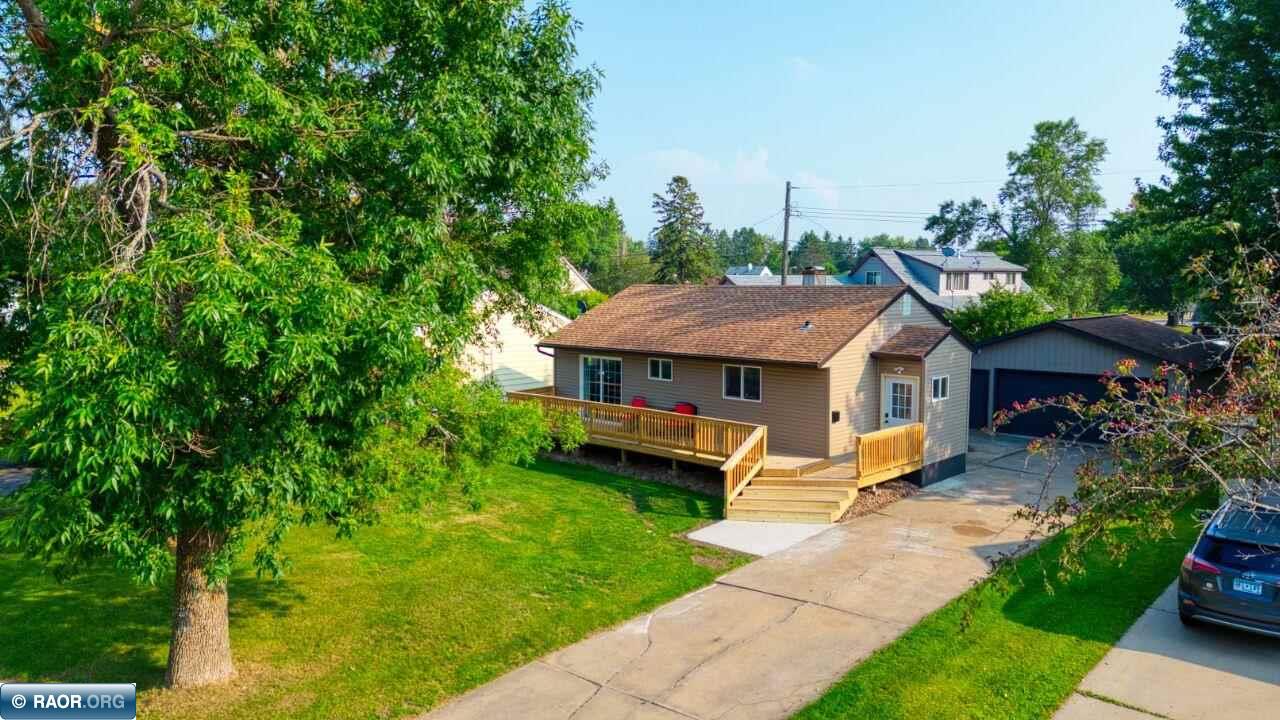 Arlington Rd, Hoyt Lakes, MN 55750