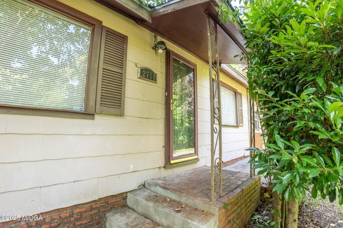 2750 Lakeshore Dr, Macon, GA, 31217-5030 | Card Image