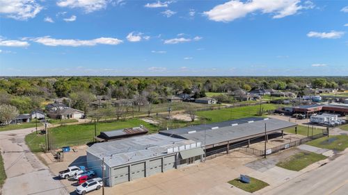 2824 W Main St, Gun Barrel City, TX, 75156-3646 | Card Image