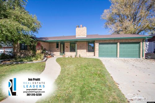 1800 Lynwood Place, Casper, WY, 82604 | Card Image