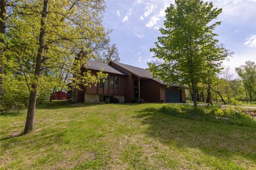 5520 Antler Dr, Cedar Rapids, IA, 52411-8001 | Card Image